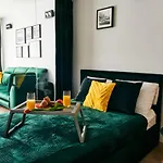 Easy Rent - Diamond, Basen & Spa, Centrum Free Parking 24h Check-in Lublin