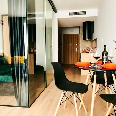 Апартаменты Easy Rent - Diamond, Basen & Spa, Centrum Free Parking 24h Check-in *