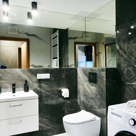 Easy Rent - Diamond, Basen & Spa, Centrum Free Parking 24h Check-in Appartement Lublin