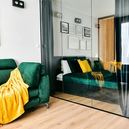 Easy Rent - Diamond, Basen & Spa, Centrum Free Parking 24h Check-in Apartment Lublin